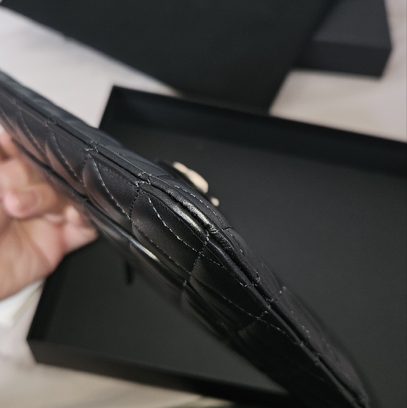 Chanel 24C Medium Clutch Case w/Pouch - Picture 2 of 9